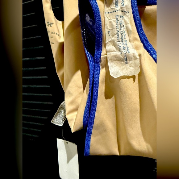 BRAND NEW Heroin Sport Marvel One Piece Swimsuit - Picture 5 of 6